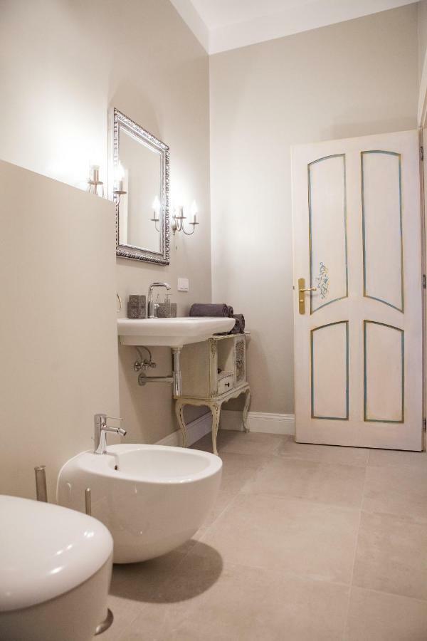 Cherry House Apartments บิดกอชซ์ ภายนอก รูปภาพ